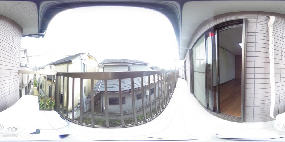 �o���R�j�[