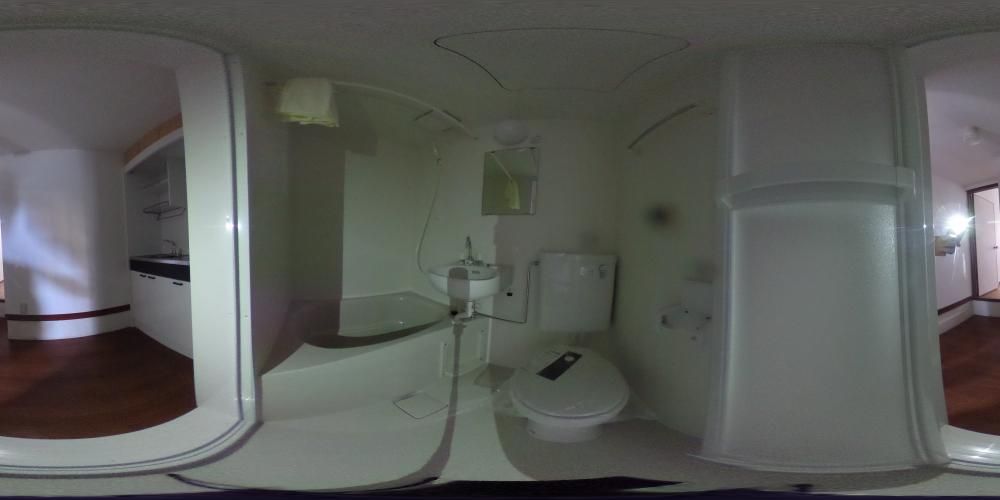 �o�X���[��