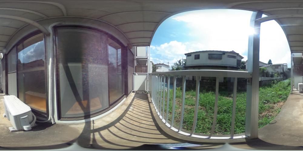 �o���R�j�[