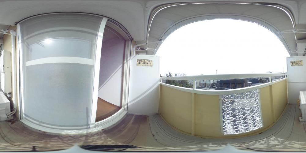 �o���R�j�[